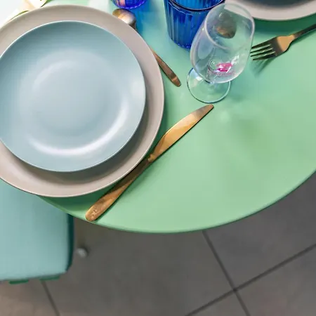 Lägenhet Le Reve Bleu Majorelle - Duplex Sur Les Toits - Nuit A Nîmes