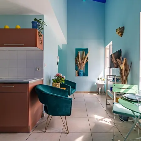 公寓 Le Reve Bleu Majorelle - Duplex Sur Les Toits - Nuit A 尼姆